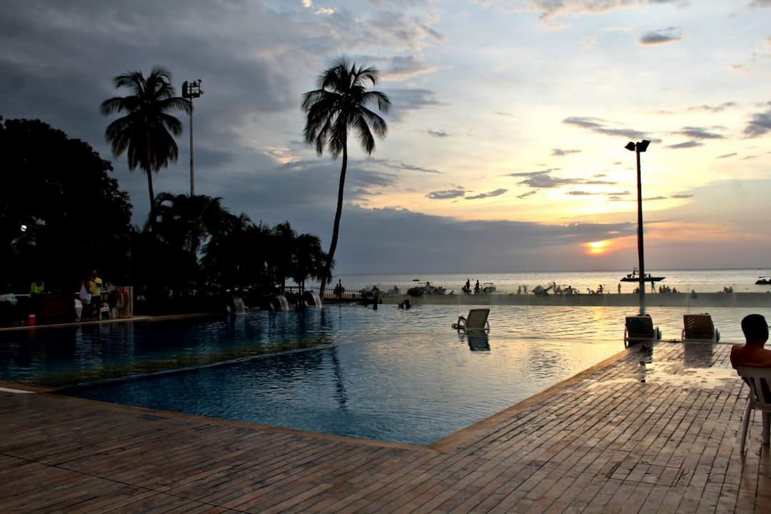 Hotel Tamaca Beach Resort Hotel